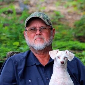 Meet your Posher, Larry donna